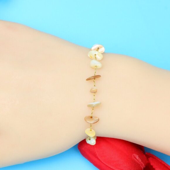 Chic & Stylish Bracelet – A Thoughtful Gift for Women and Girls, DYC1302 - Picture 7 of 8